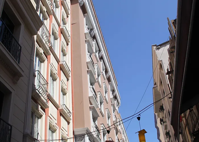 Konak Apart Hotel מלון דירות